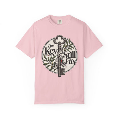 Key Still Fits T-Shirt — Vintage Skeleton Key Graphic Tee