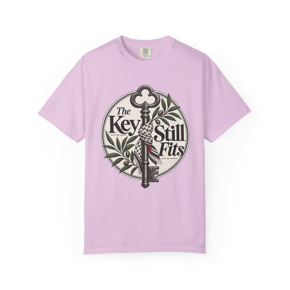 Key Still Fits T-Shirt — Vintage Skeleton Key Graphic Tee